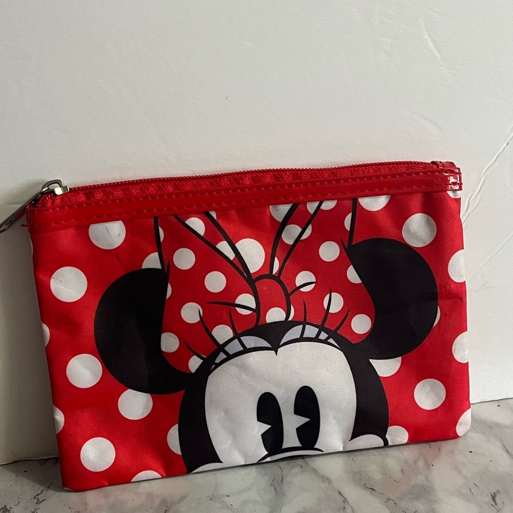 Minnie Mouse cosmetics bag